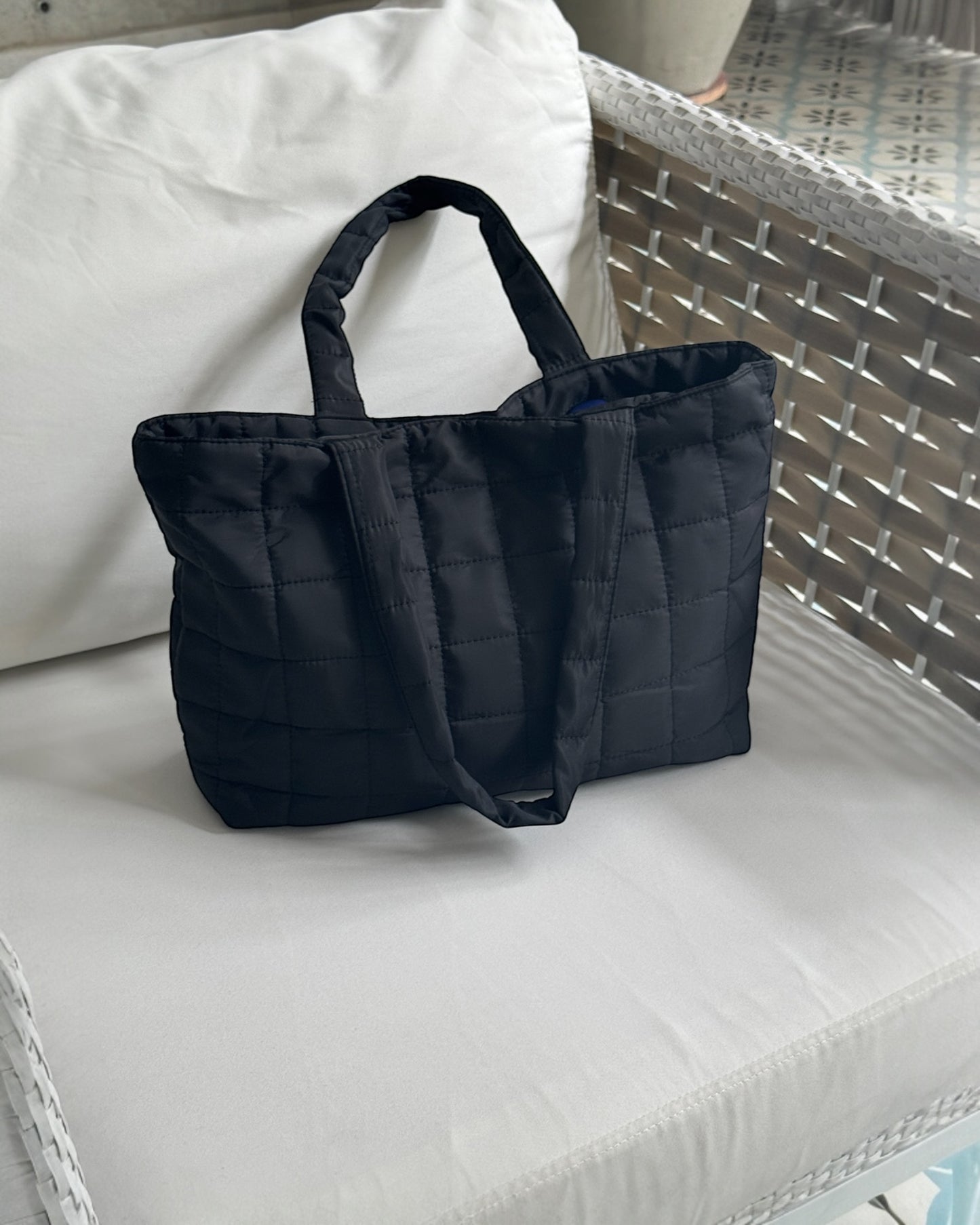The To-Go Puffer Bag By Adriana del Mar